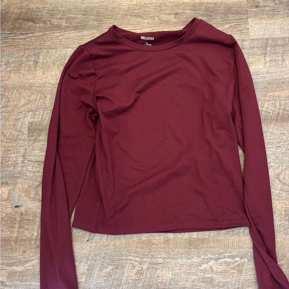 Hollister Women's Long Sleeve Crewneck Top - Maroon